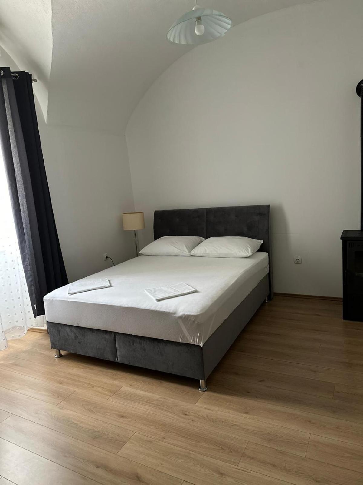 Studio Apartman Grga سينج المظهر الخارجي الصورة